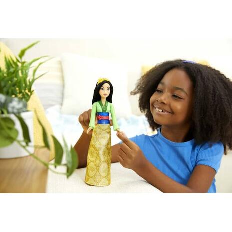 Κούκλα Barbie Disney Princess σε διάφορα σχέδια HLW02